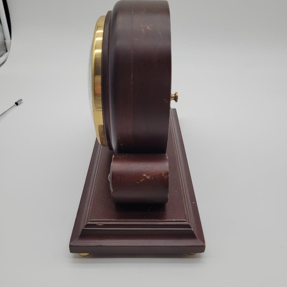 Beautiful Bulova‎ Cherry Wood Mantel Clock Colonial Style Rare - Picture 9 of 11